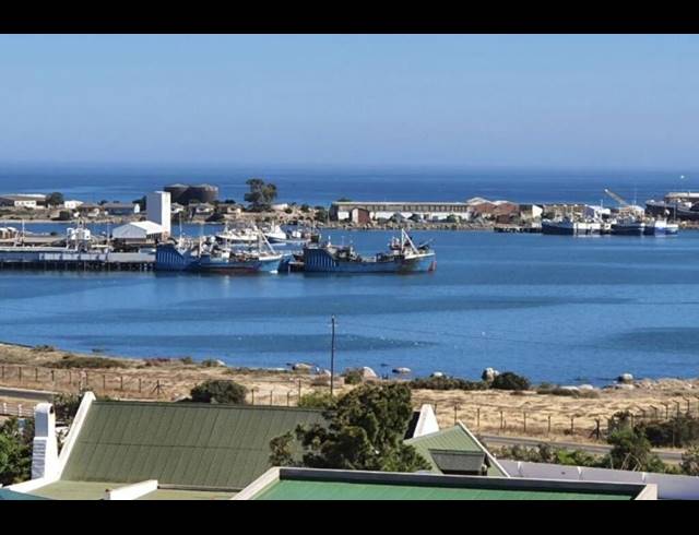 298M² VACANT LAND FOR SALE IN STEENBERGS COVE